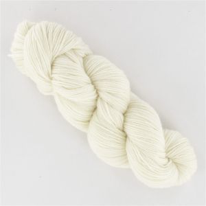 Ready to dye ‘BB merino’ yarn - Fonty