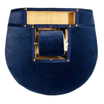 Travel lacemaking pillow with carry bag