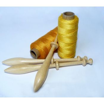 Spools of silk thread Schappe Nm 120/x4